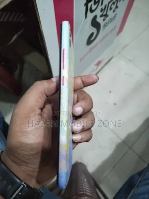 অনার ৮এক্স ১২৮ জিবি রেড