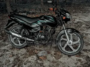 টিভিএস ২০১৫ ব্ল্যাক