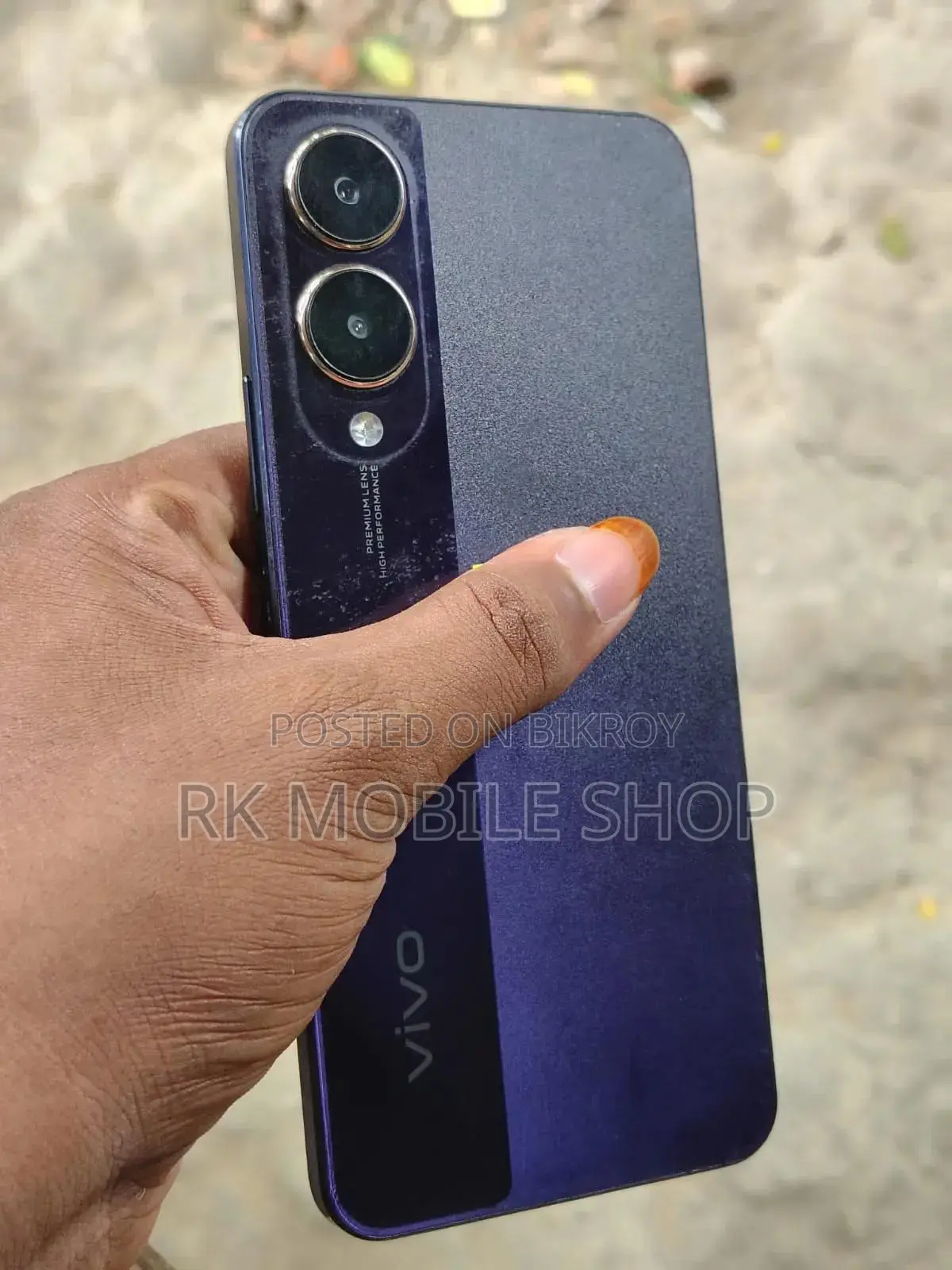 Vivo Y28 128 GB Black
