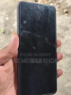 Vivo Y28 128 GB Black