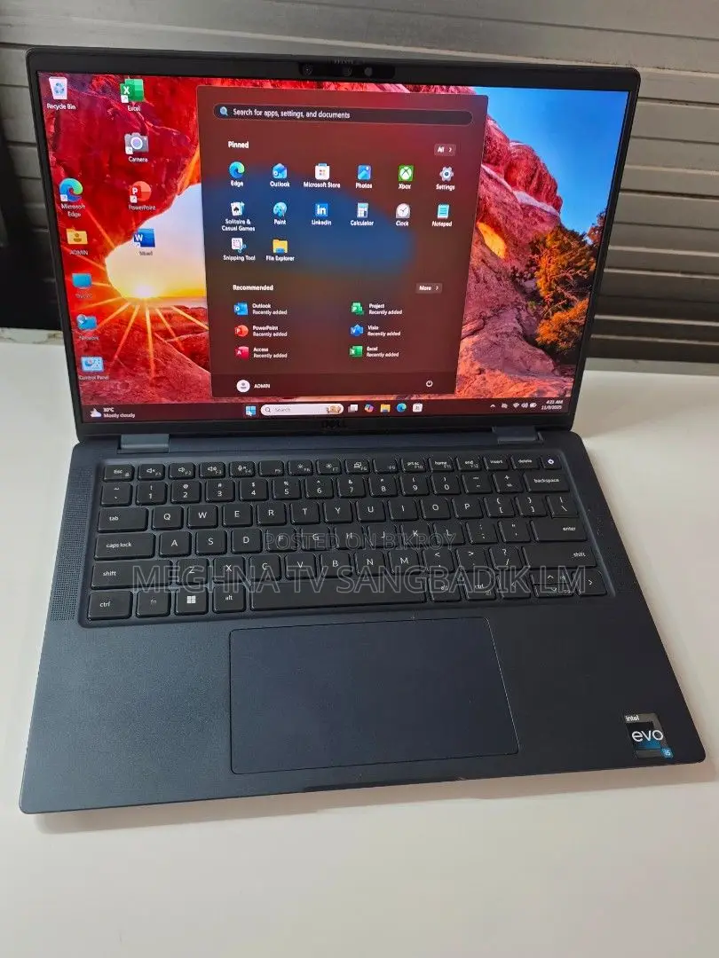 Laptop Dell 3GB Intel SSD 256GB