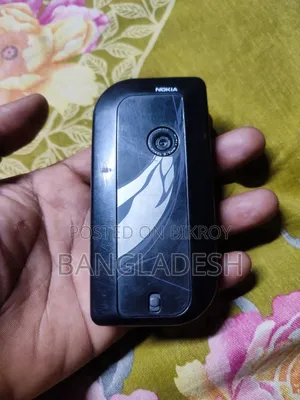 Nokia 7610 Black