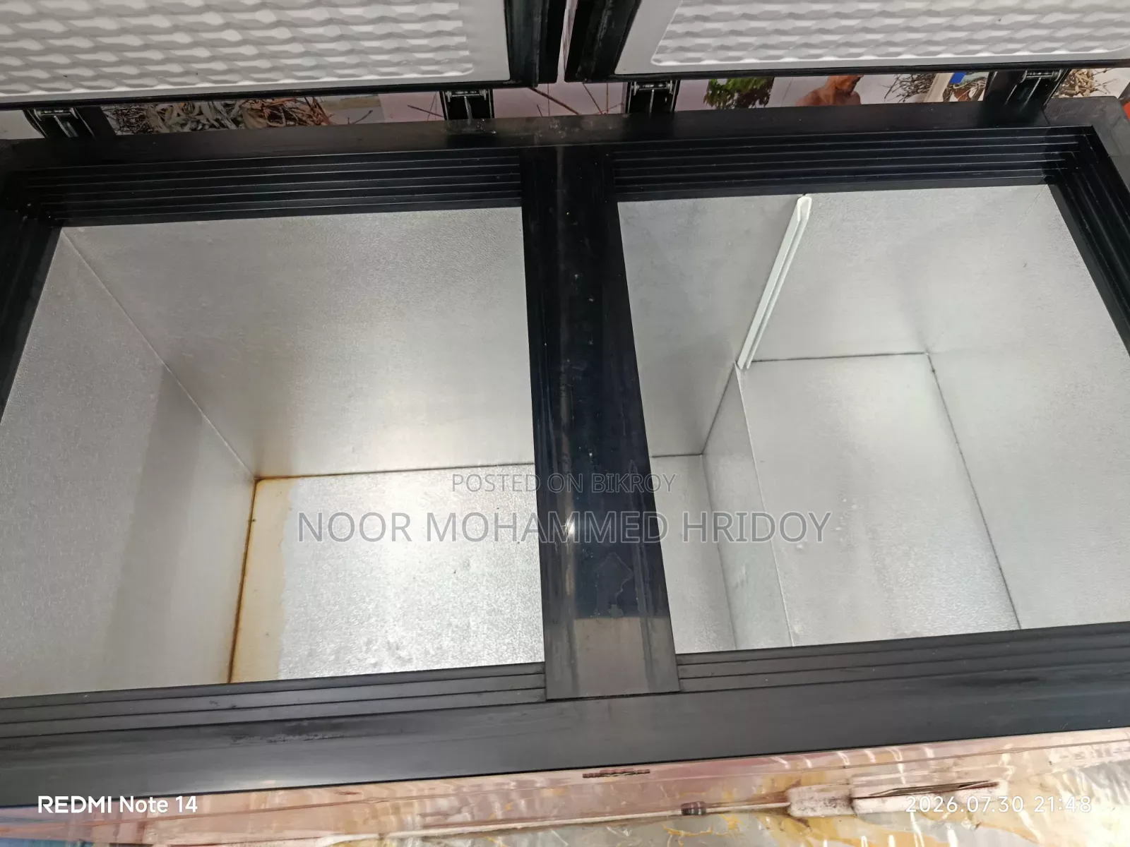 Walton 300 LTR Glass Top Refrigerator - Almost New (4 Months Used)