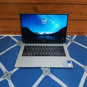 Laptop Huawei 4GB Intel SSD 500GB