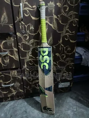 ক্রিকেট ব্যাট