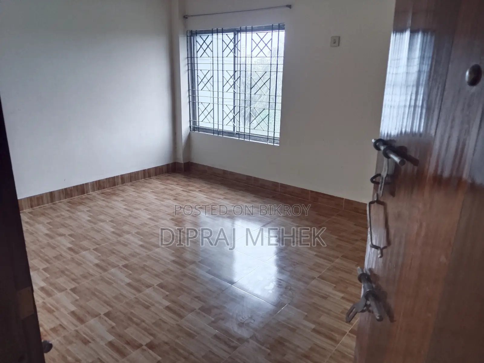 6-Bedroom House in Dipraj Villa, Jashore Sadar for Rent