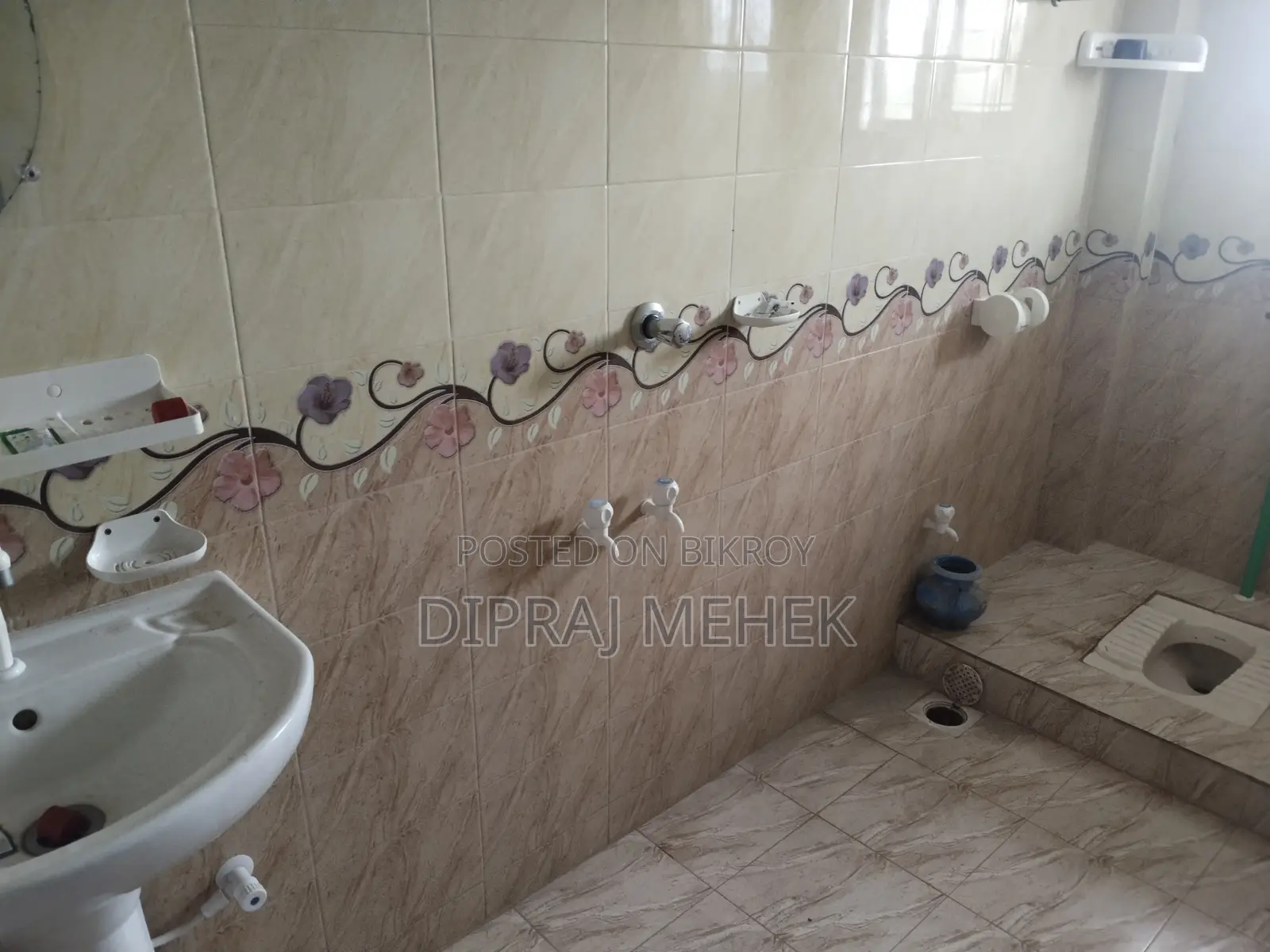 6-Bedroom House in Dipraj Villa, Jashore Sadar for Rent