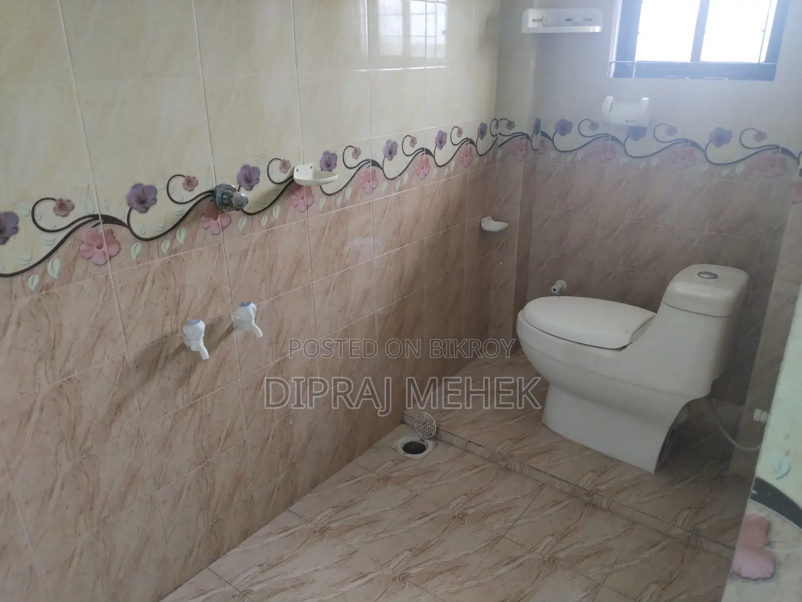 6-Bedroom House in Dipraj Villa, Jashore Sadar for Rent