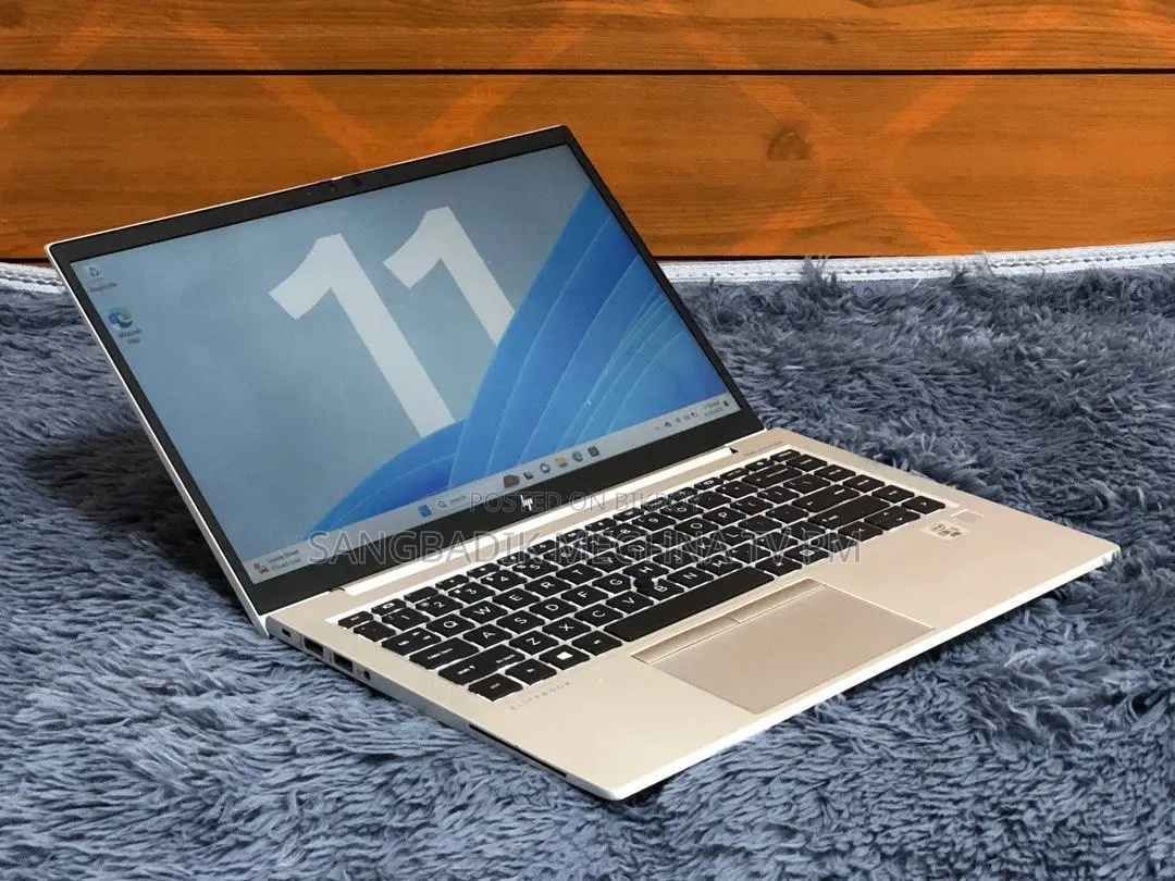 Laptop HP 8gb Amd Ryzen SSD 512gb