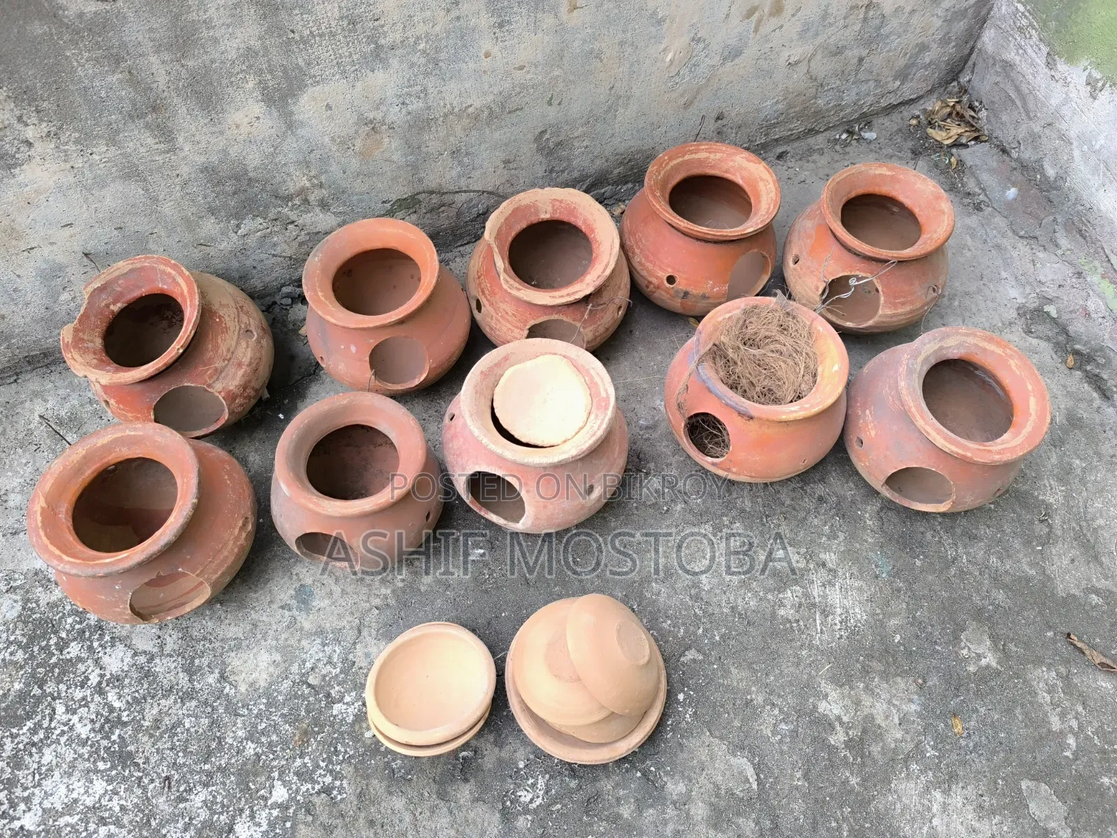 লাভবার্ড ,জাভা, বাজরিগার পাখির মাটির হাড়ি (ঢাকনা সহ)