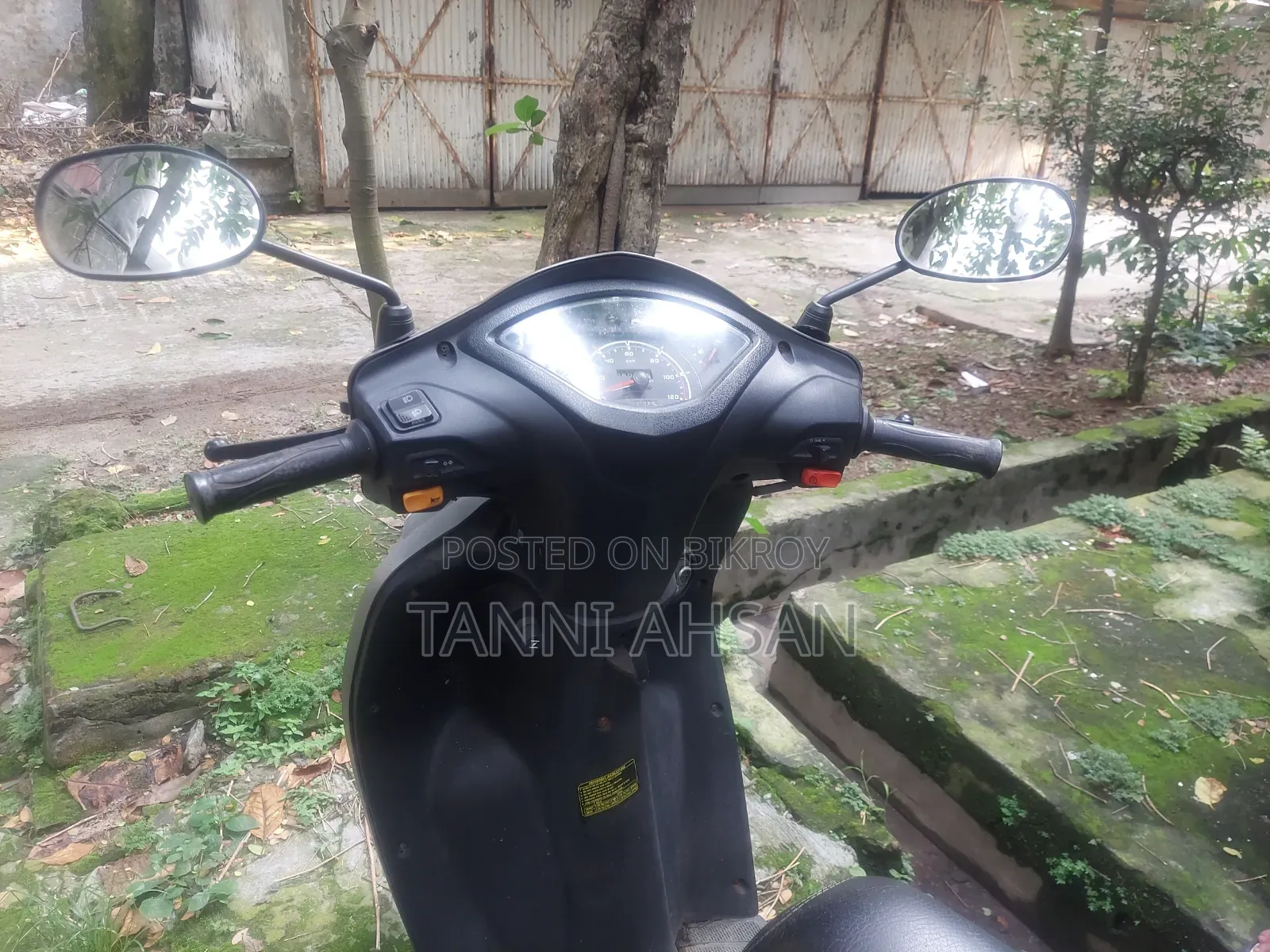 টিভিএস জুপিটার ২০১৮ গ্রে