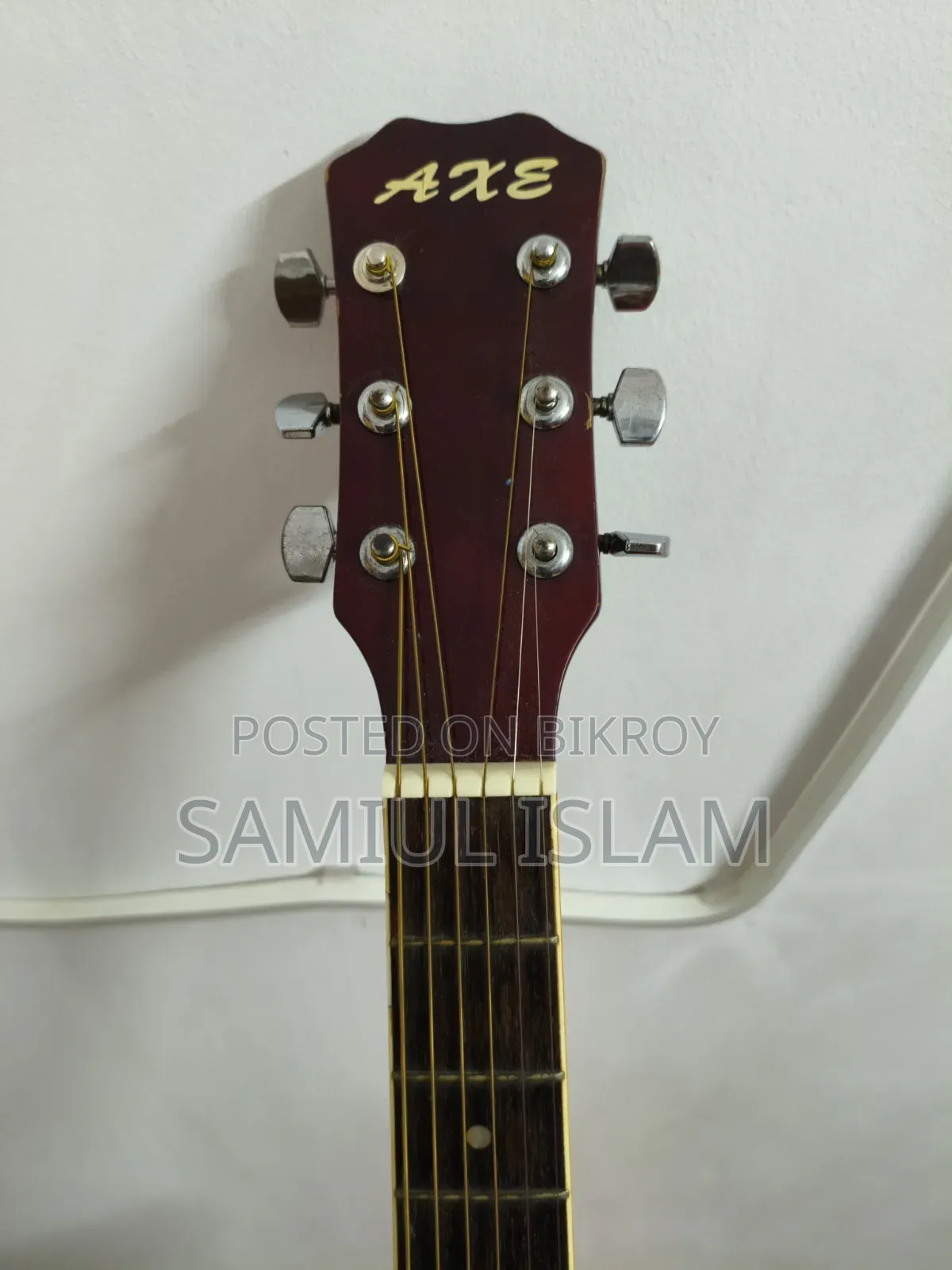Axe Signature Guitar