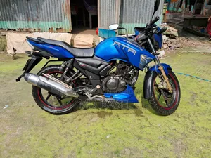 TVS Apache RTR 160 2V 2017 Blue