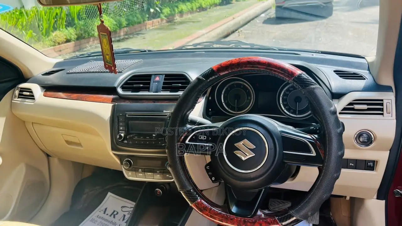 Suzuki Dzire 2018 Maroon