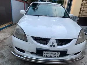 Mitsubishi Lancer 2003 White
