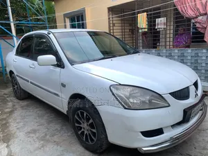 Mitsubishi Lancer 2003 White