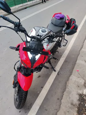 New Hero Xtreme 125R 2025 Red