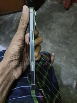 Apple iPhone 16 Pro Max 512 GB White
