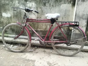 একটি ইন্ডিয়ান হিরো সাইকেল বিক্রী করা হবে।