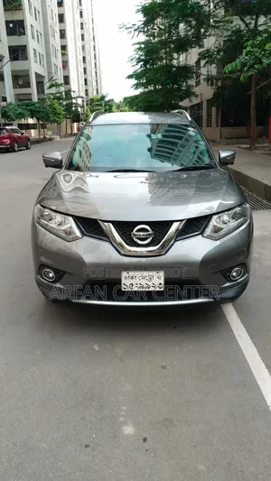 নিসান এক্স-ট্রেইল ২০১৬ গ্রে