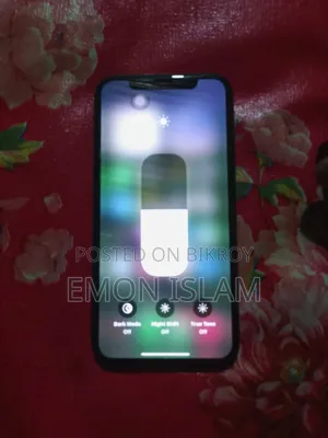 অ্যাপল আইফোন এক্স ২৫৬ জিবি কালো