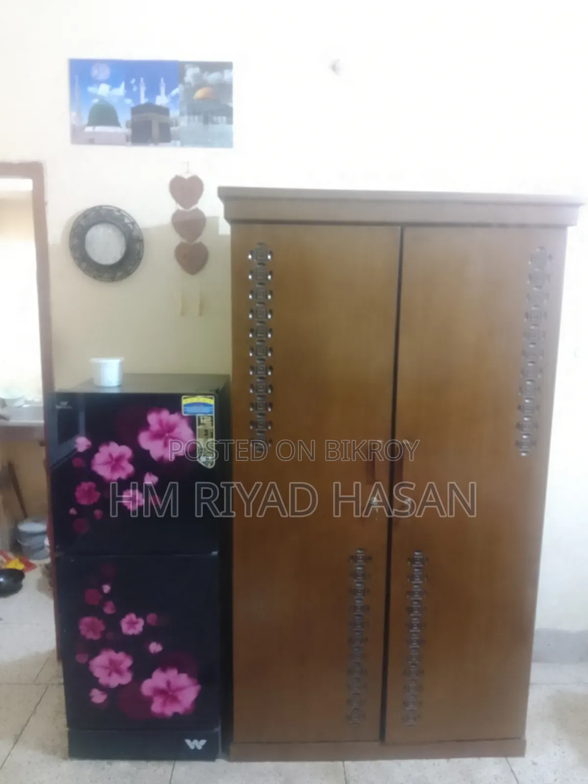 আলমিরা বিক্রি হবে