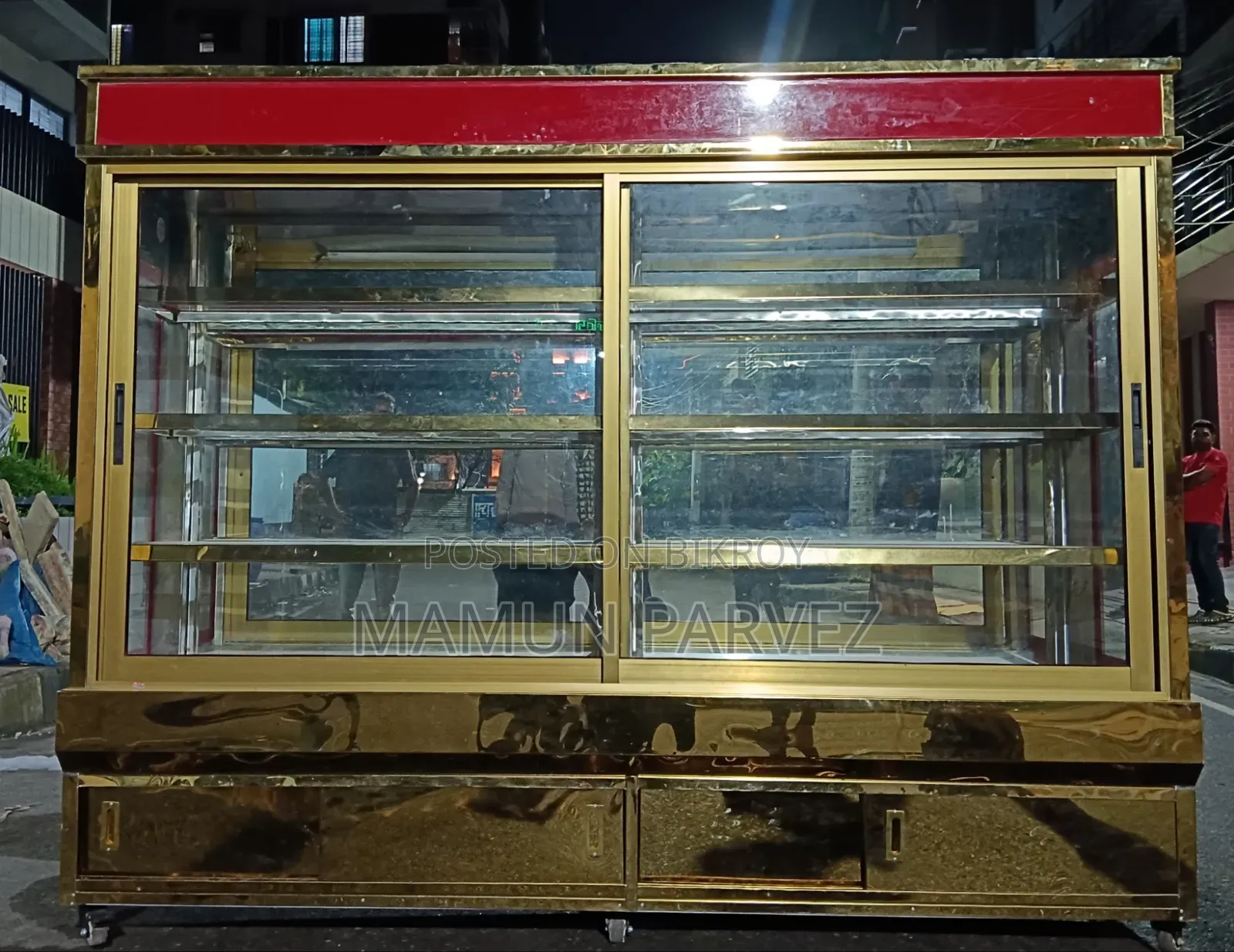 A sweet rack will be sold.