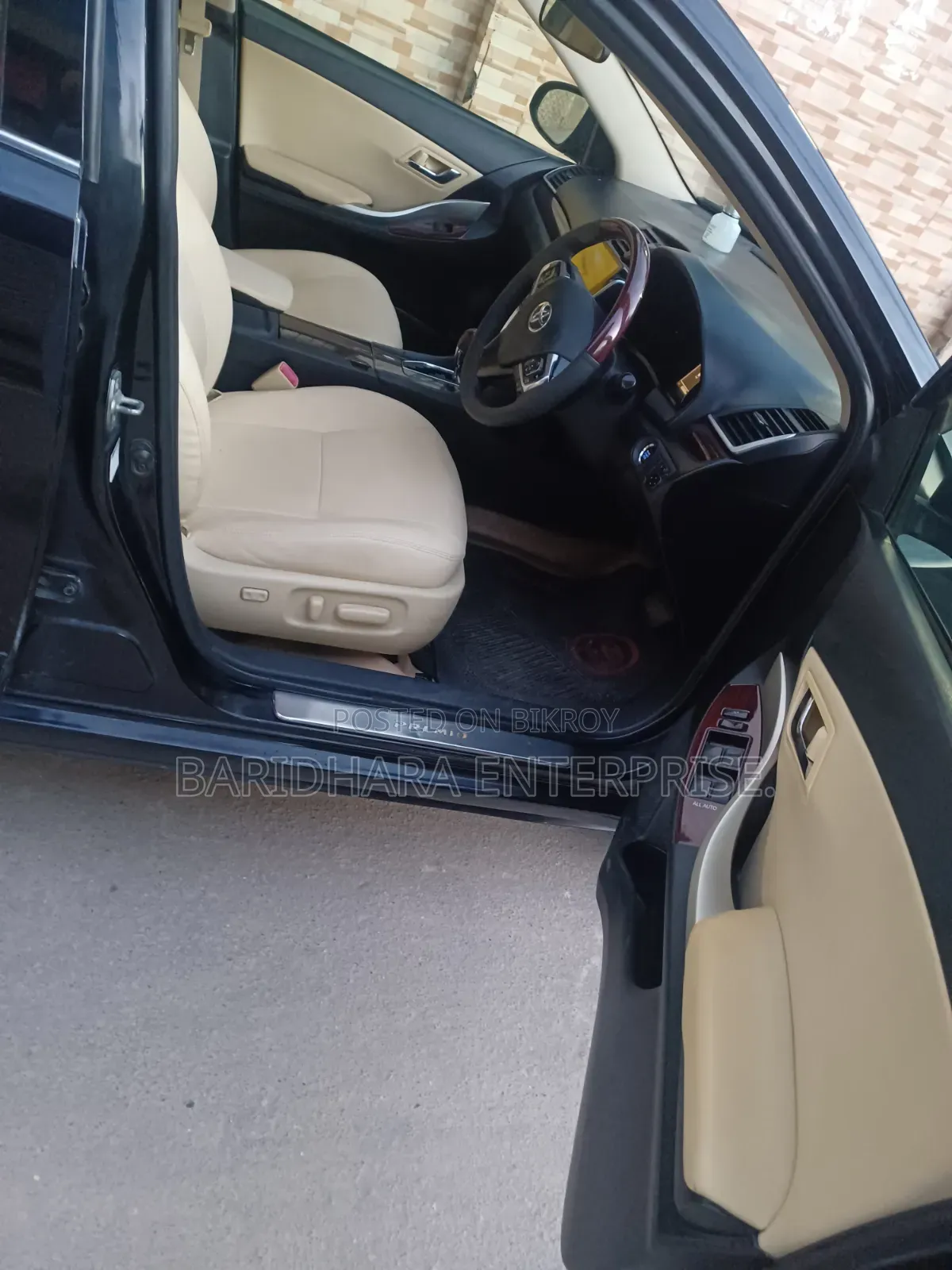 Toyota Premio 2017 Black