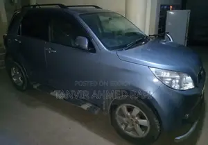 টয়োটা রাশ ১.৫ ফোর হুইল ড্রাইভ ২০০৬ গ্রে