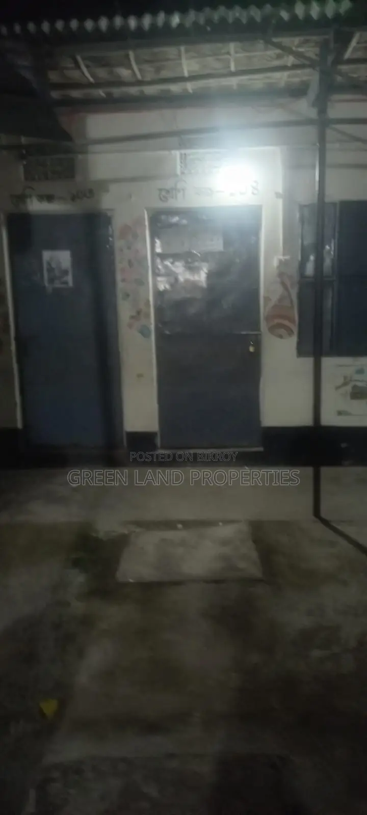 কেরানীগঞ্জে ৪ বেডরুমের বাড়ি বিক্রয়