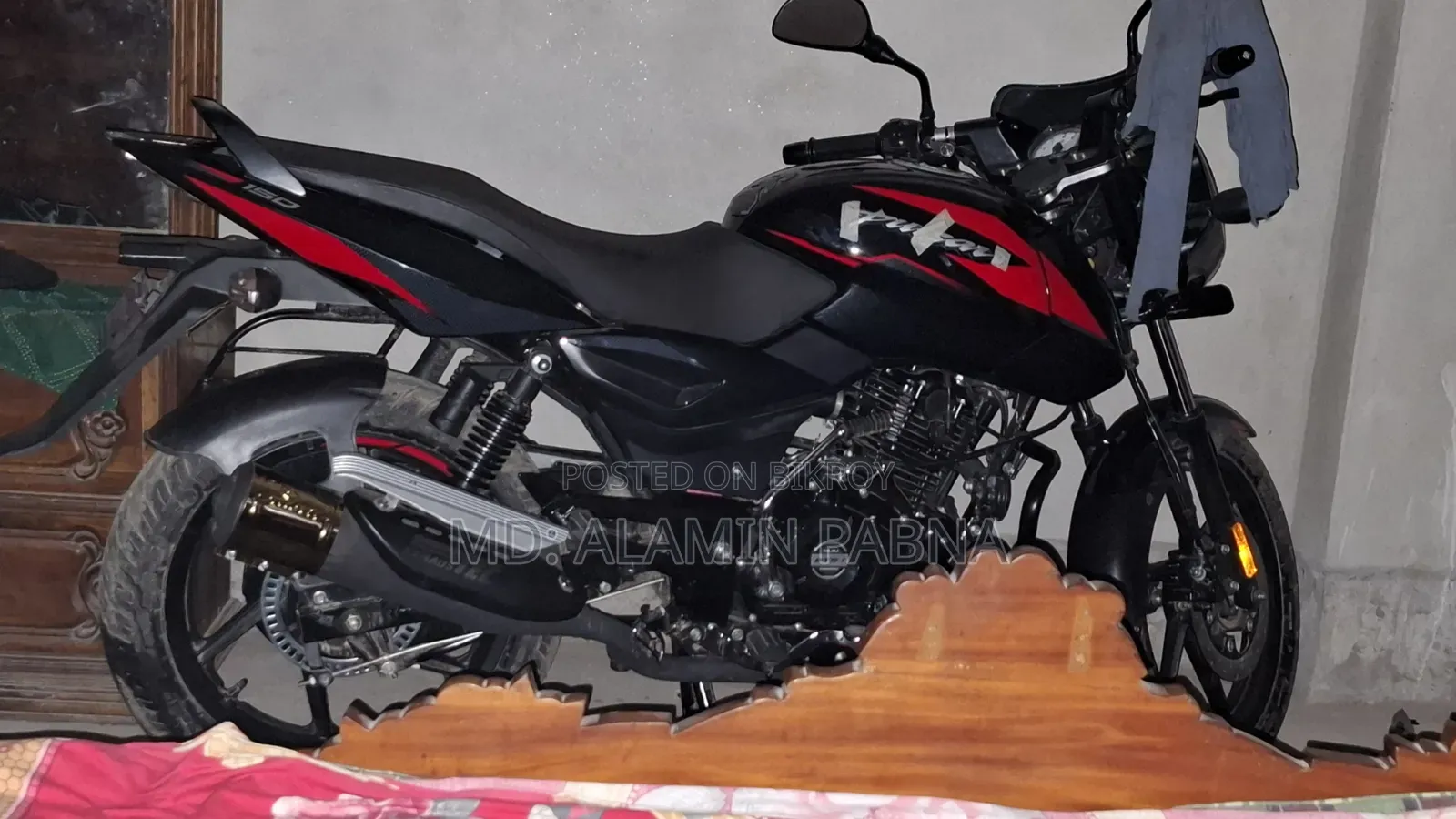 Bajaj Pulsar 150 2025 Black