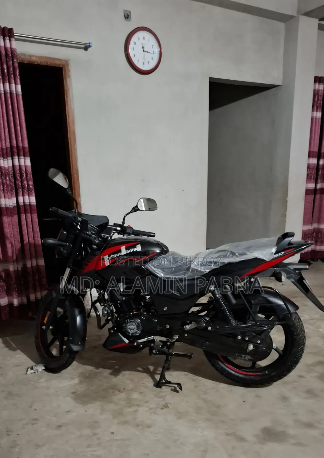 Bajaj Pulsar 150 2025 Black