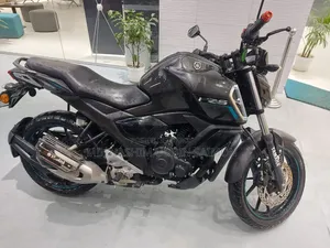 ইয়ামাহা এফজেডএস ভি৩ ২০১৯ ব্ল্যাক