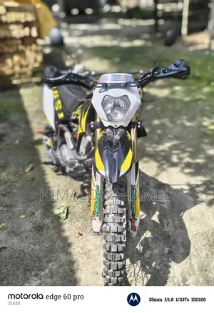নিউ রুসি এমপি ১২৫ সার্ফ ২০২৩ ব্ল্যাক