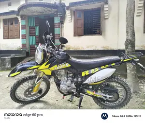 নিউ রুসি এমপি ১২৫ সার্ফ ২০২৩ ব্ল্যাক