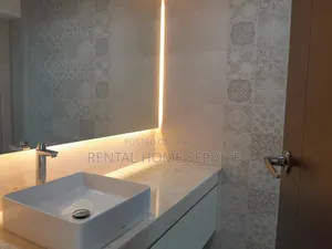 4 Bedroom Apartment in Semi Furnished for Rent