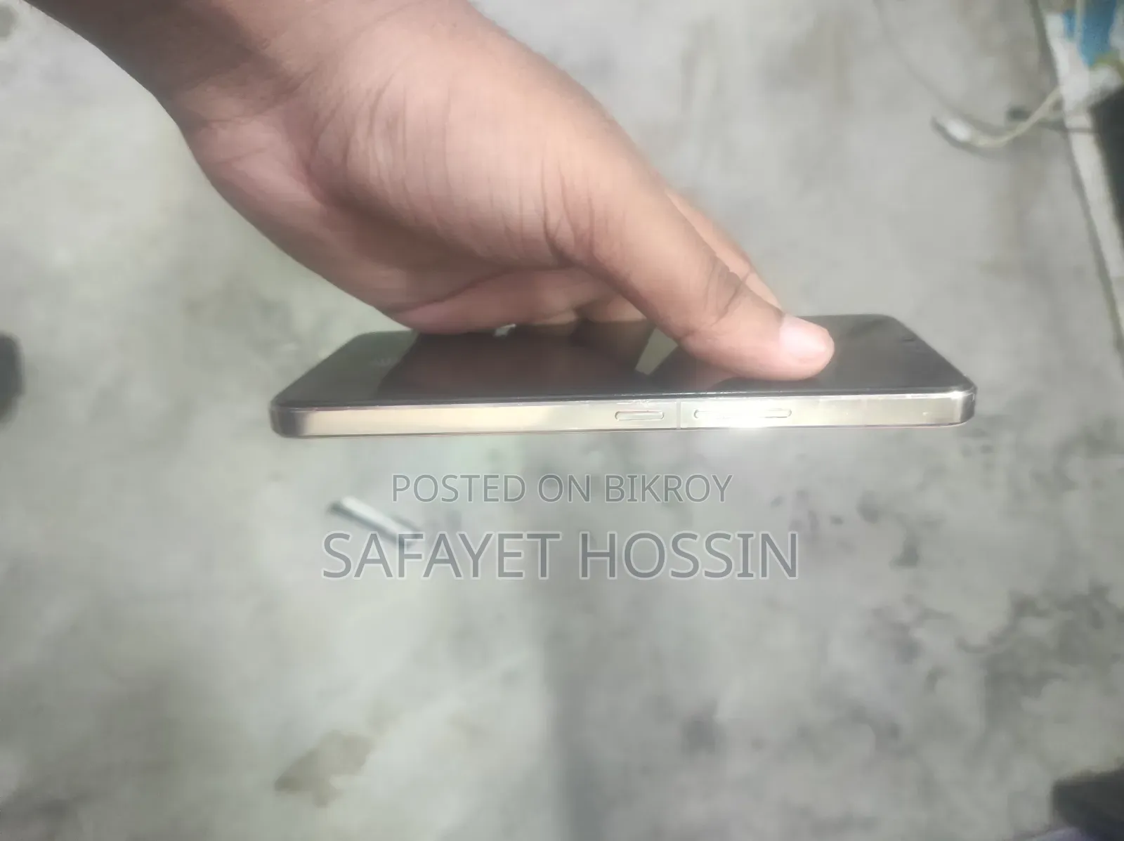 ভিভো ভি২৩ ১২৮ জিবি রোজ গোল্ড