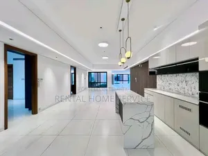 4 Bedroom Apartment in Semi Furnished for rent