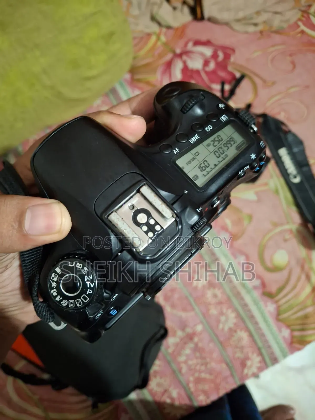 DSLR Camera