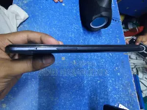 রিয়েলমি ৮ ৫জি ৬৪ জিবি কালো