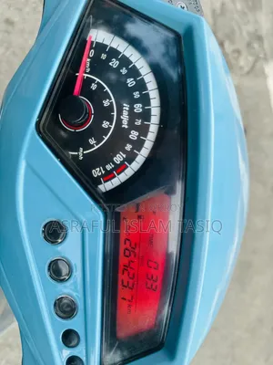 স্কুটি ১২৫ সিসি ইটালিজেট ফর্মুলা