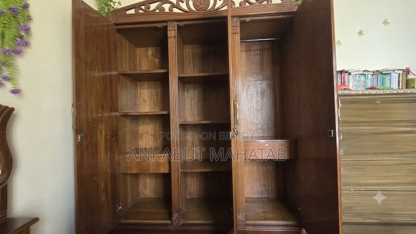 Royal Classical Wooden Bedroom Set for Sale (Premium Quality)