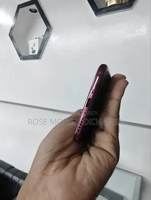 Vivo V50 ২৫৬ জিবি