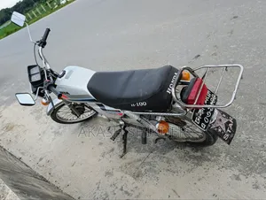 Honda 1986 Silver