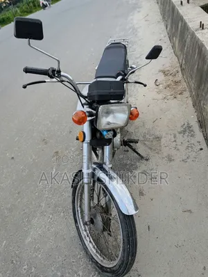 Honda 1986 Silver