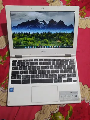 Acer 4 GB White