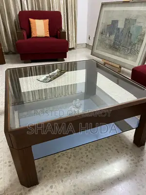 মডার্ন ডিজাইন ৭ সিটার সোফা সেট উইথ গ্লাস টপ উডেন সেন্টার টেবিল