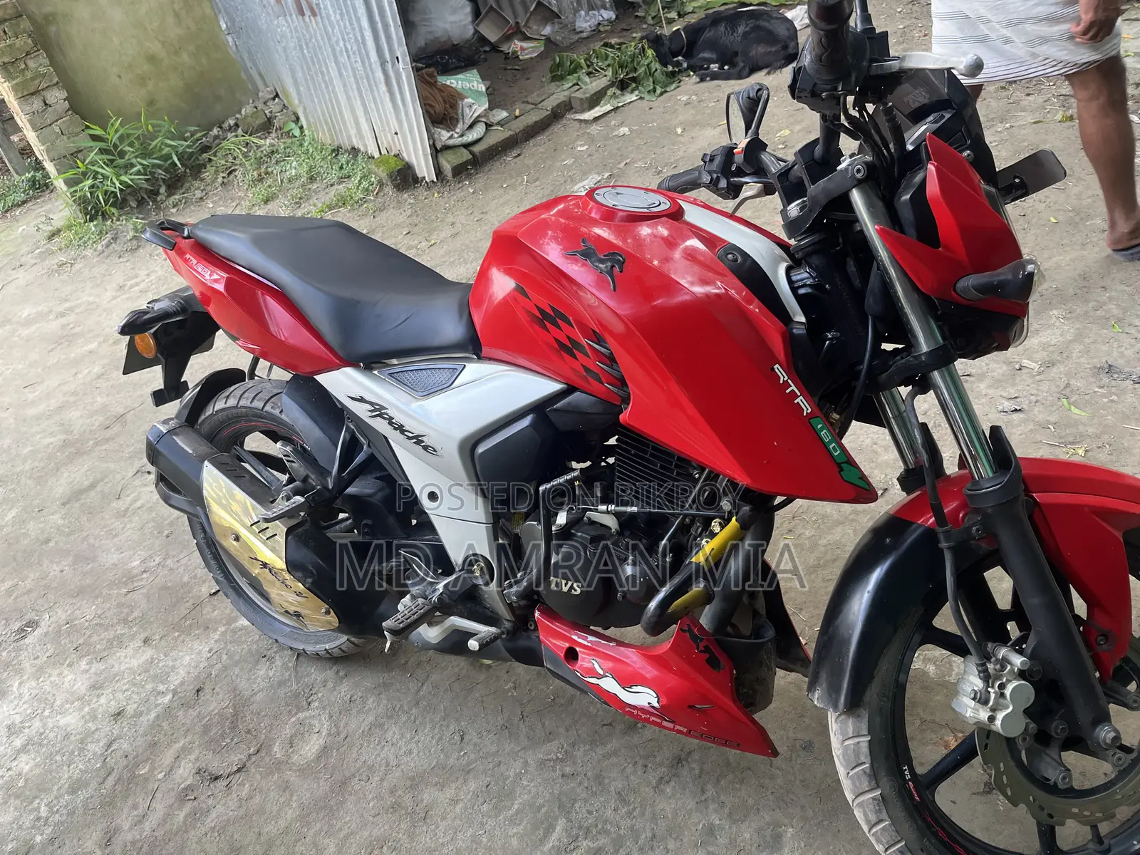 TVS Apache RTR 160 4V 2022 Red