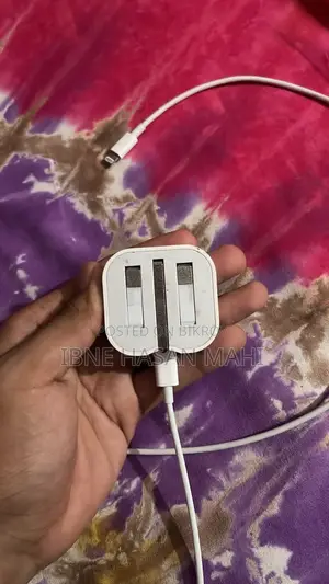 Original Apple 20W Power Adapter + Cable