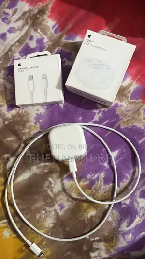 Original Apple 20W Power Adapter + Cable